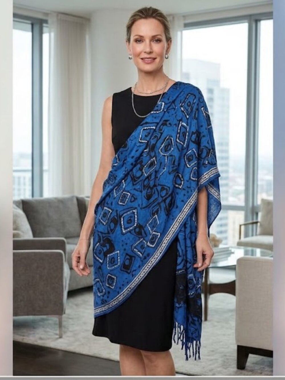 NWT Chico's Royal Blue Reversible Geometric Fringe Wrap Poncho Scarf OS